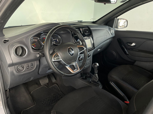 Renault Stepway 1.6 Intense At