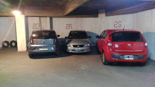 Cocheras En Edificio En Ramos Mejía Centro (oferta Única)