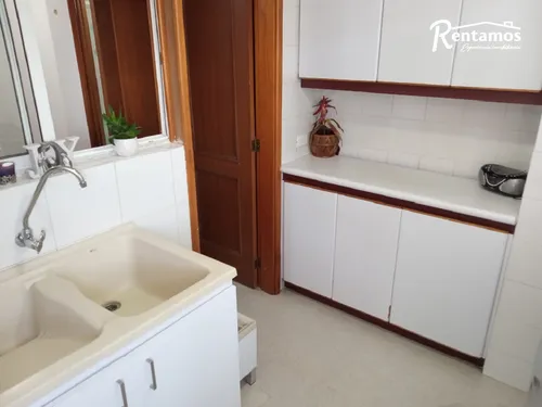 Apartamento En Arriendo En El Poblado. Cod A775445