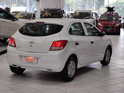 Imagem 13 de 20 de Chevrolet Onix 1.0 Mpfi Joy 8v 2018