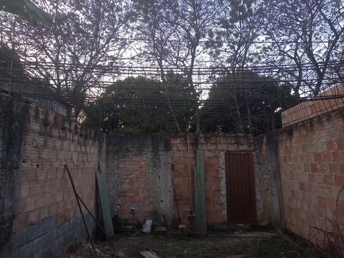 Lote 40mt Quadrados Todo Murado Com Portão Água E Luz