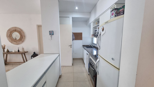 Departamento En Venta O Alquiler Temporal Con Muebles 3 Ambientes Con Vista Al Agua, Portezuelo