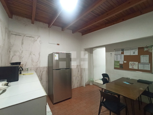 Imagen 10 de 15 de Excelente Casa Para Oficinas En Calle3 De Casco Central De Lecheria