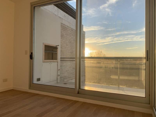 Imagen 23 de 30 de Venice Tigre | Departamento 3 Ambientes Con Balcon Aterrazado, Imperdible!- Venta