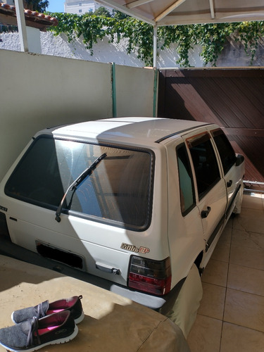 Imagem 2 de 4 de Fiat Uno Ep