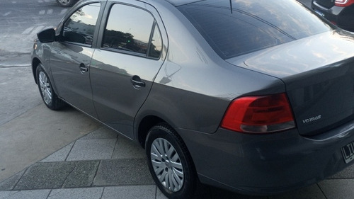 Volkswagen Voyage 1.6 Comfortline Plus 101cv 2012