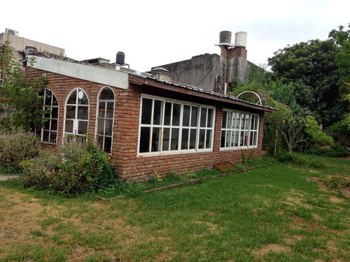 Imagen 13 de 17 de Casa De 3 Dormitorios En Venta Con Quincho Parrillero Y Pileta Zona Sur Rosario