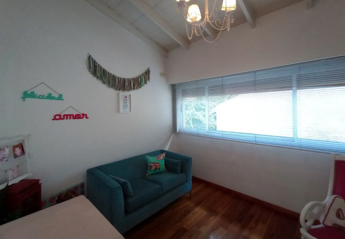 Amenedo Al 600 Adrogue Triplex Excelente Jardin Parrilla Doble Coch 3 Dorm