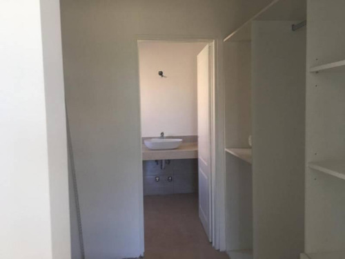 Imagen 17 de 22 de Casa En Venta En San Rafael, Villanueva, Tigre