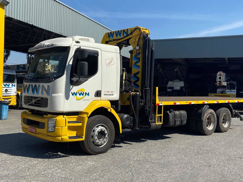 Imagem 6 de 7 de Volvo Vm 260 6x2
