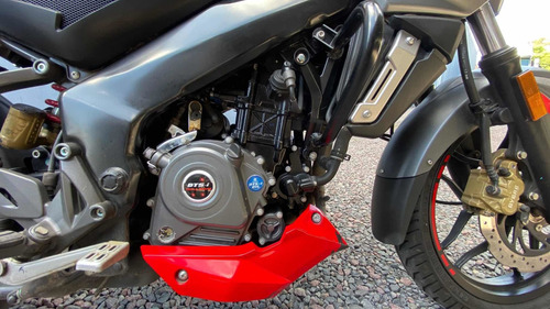 Bajaj Ns 200