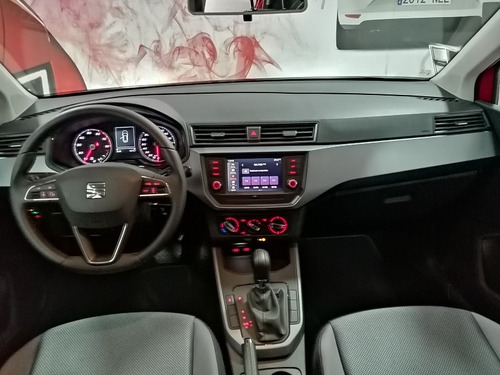 Imagen 10 de 11 de Seat Arona 2021 1.6 Style Tiptronic