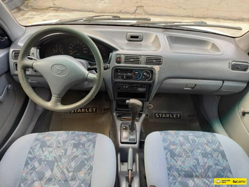 Toyota Starlet Automática