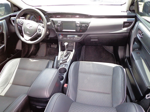 Imagen 9 de 12 de Toyota Corolla Plus