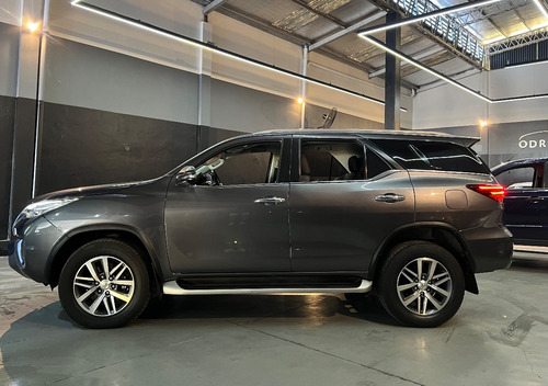 Toyota SW4 2.8 Srx 204Cv 4X4 7As At