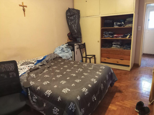 Venta Ph 2 Amb. En Ramos Mejía - Buen Estado