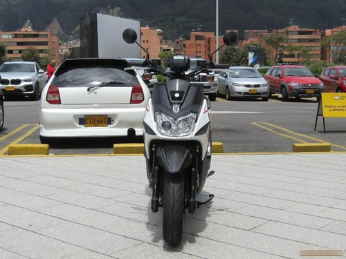 Imagen 3 de 8 de Yamaha Bws Fi At 125
