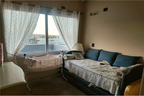 Venta De Casa En Bº La Bastilla