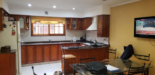 Casa En Venta En Lanús Oeste