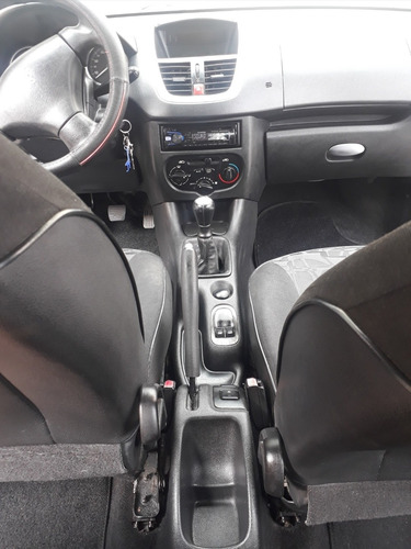 Peugeot 207 2010 1.4 Xr Flex 5p