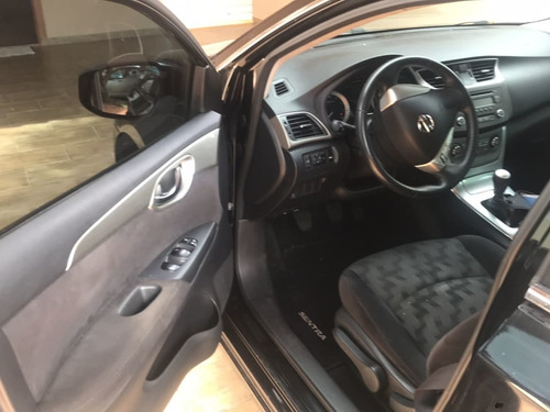 Imagem 8 de 14 de Nissan Sentra S 2.0 16v Mt Flex
