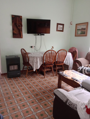 Casa Padron Unico 2 Dorm- 2 Baños Y Gg Para Entrar Se Acepta Permuta Como Parte De Pago