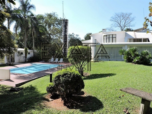 Imagem 4 de 30 de Casa Clara E Ventilada, Com Linhas Modernas, Dentro De Condomínio Fechado Na Chácara São João; - Lote Plano, 100% Aproveitável, Cercado Por Duas Ruas E Lago Do Condomínio; - Living - Ca00114 - 4863078