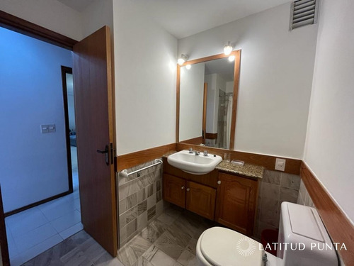 Imagen 9 de 19 de Apartamento En Brava, 2 Dormitorios