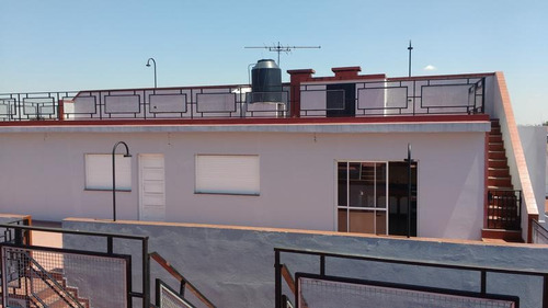 Venta Galpon/ Deposito 437 M2 Valentin Alsina Lanus