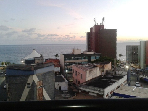 Imagem 3 de 16 de Apartamento Nascente Com Vista Mar Mobiliado 2 Quartos Totais 60m2 Na Barra - Adr762 - 69232677