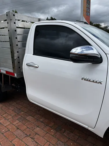 Toyota Hilux 2.7 Chasis 4X2