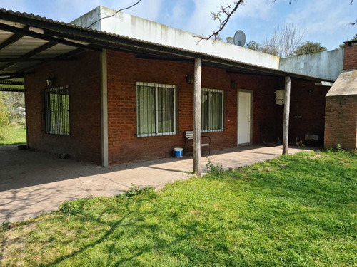 Imagen 9 de 12 de Campo En Venta Sobre Acceso Oeste