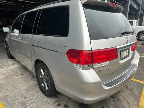 Honda Odyssey 3.5 Touring Minivan Cd Qc Dvd At