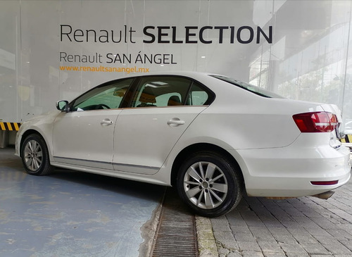Imagen 5 de 15 de Volkswagen Jetta Comfortline 2017