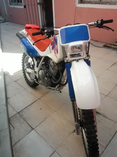 Honda Xr600