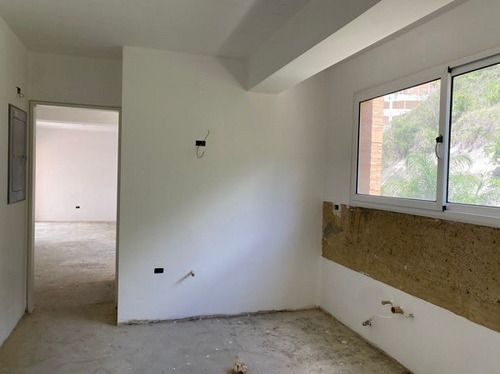 Imagen 6 de 18 de En Venta Apto. Obra Gris Lomas Del Sol Obra Gris 124 M2 165.000