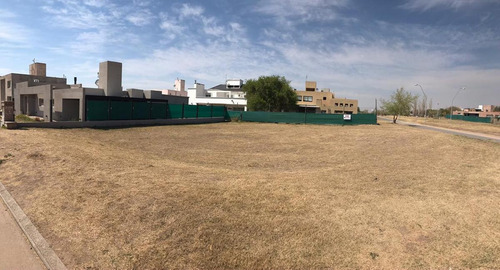 Hermoso Lote - Valle Escondido - Los Prados