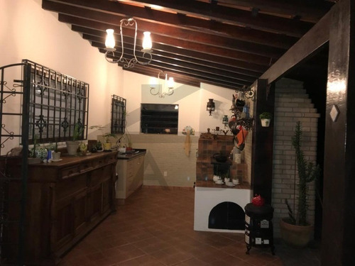 Imagem 24 de 30 de Fascinante Imóvel, Com Excelente Acabamento, Com Lago E Piscina. Excelente Para Lazer E Para Moradia. - 68 - 69418584