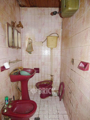 (a Reciclar) Casa En Lote De 8.66x16 Mts - 110 M2 Cub Patio C/parrilla Comedor Diario - Barracas