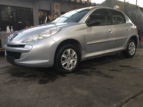 Peugeot 207 2015 1.4 Allure 75cv