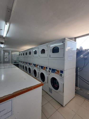 Arriendo Depto. 2d/1b, Semi Amoblado + Bod - Santiago