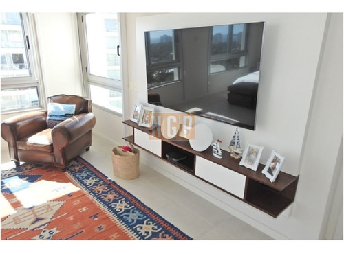 Imagen 22 de 30 de En Exclusividad Departamento De Metraje De 2 Dormitorios Transformado En Loft Roosevelt, Punta Del Este Piso Alto Con Vista Al Mar!