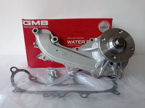 Bomba Agua Gmb Japan Toyota Meru 2.7 / Hilux 2.7 2tr 2.4 2rz