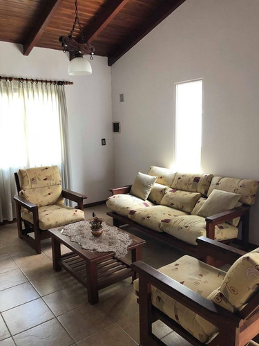 Imagen 3 de 25 de Hermosa Casa Con Pileta Para 6/8 Personas En Excelente Ubicación