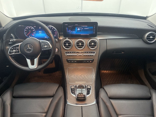Imagen 21 de 25 de Mercedes Benz C200 2.0 Cgi Exclusive
