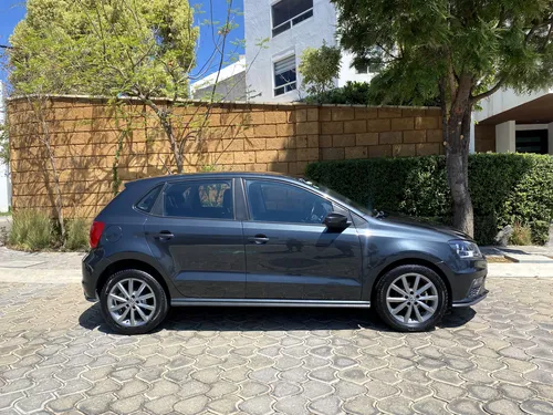 Volkswagen Polo 1.6 Comfortline Plus Mt