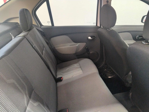 Renault Logan 1.6 Expression 85cv Nac 2017 Ab481 Anticipo Y