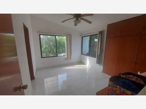 Imagen 4 de 12 de Casa Sola En Venta Lomas De Cocoyoc