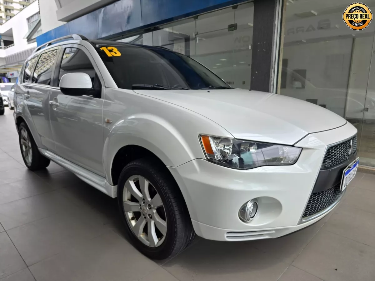 Mitsubishi Outlander 3.0 GT 4X4 V6 24V GASOLINA 4P AUTOMÁTICO