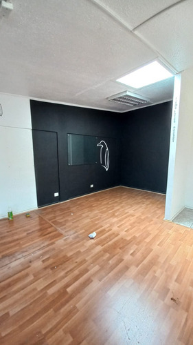 Local Interior En Portal De La Viña Ii Av. Quilín